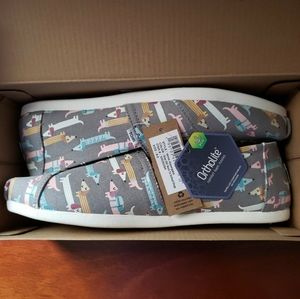 TOMS Alpartaga sz 8.5 Back to School Design